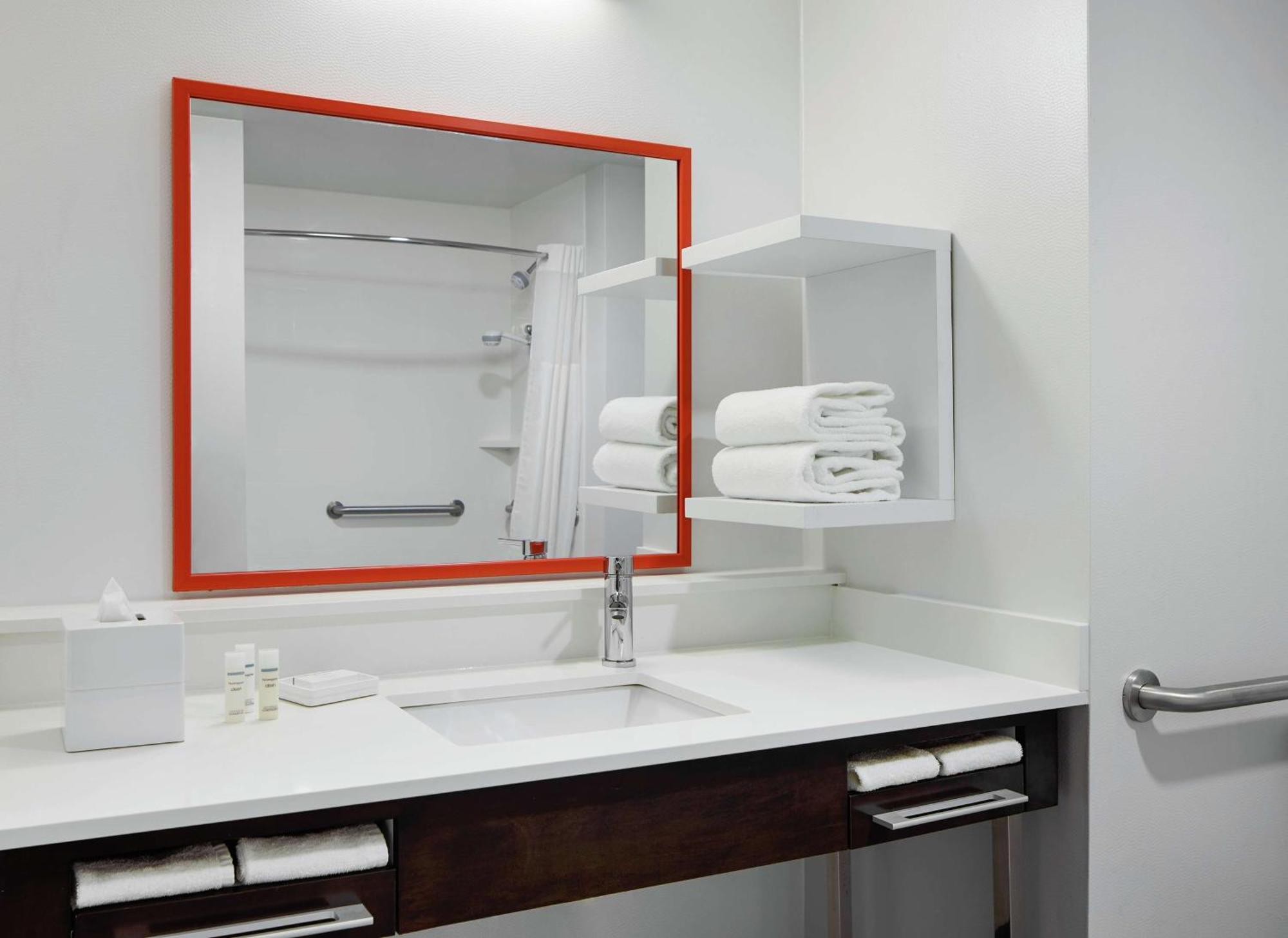 Hampton Inn&Suites Chicago/Waukegan Bagian luar foto